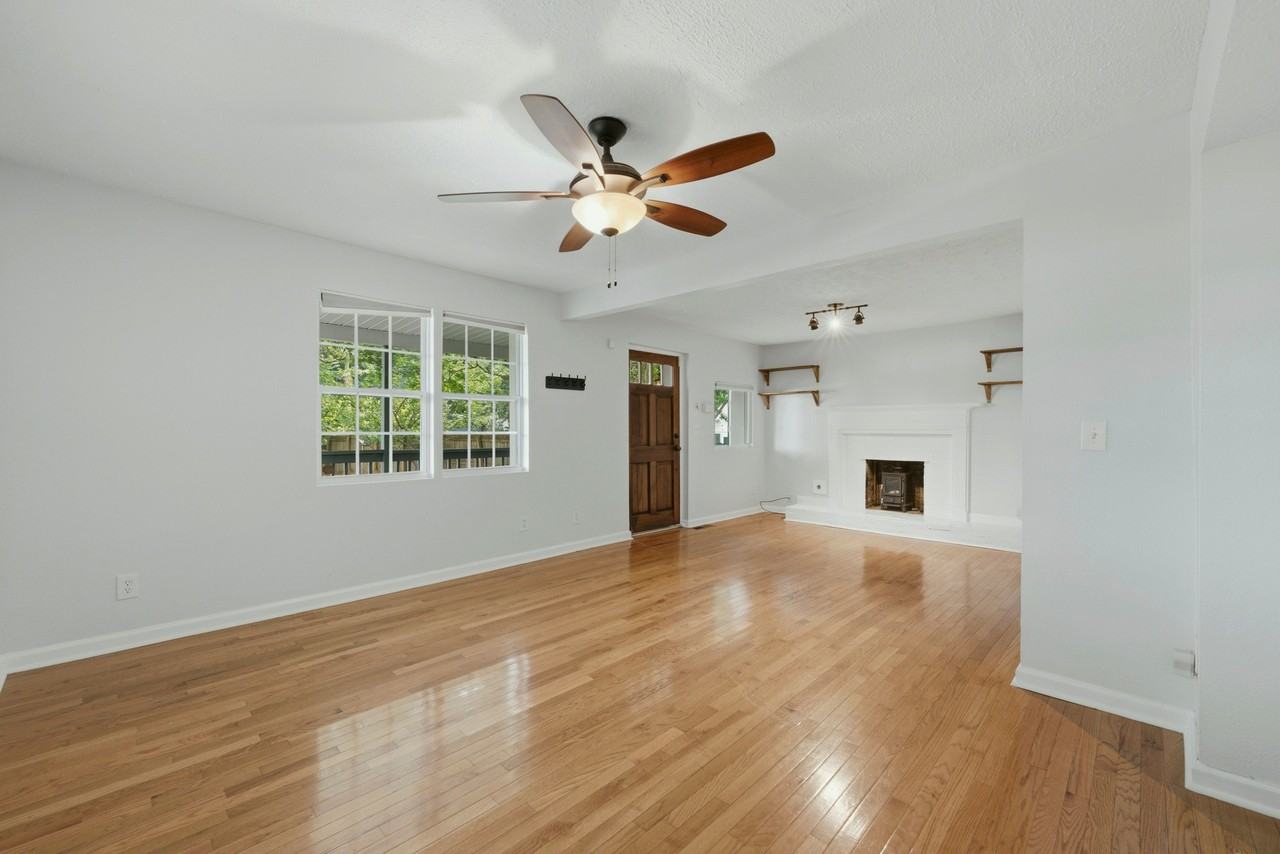 899 Bouldercrest Dr Se #1 - Photo 7 of 40