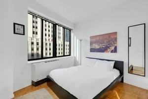 featured image of 45 Wall Street #1610