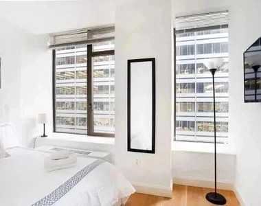 10 Hanover Square #6U - Photo 4 of 12