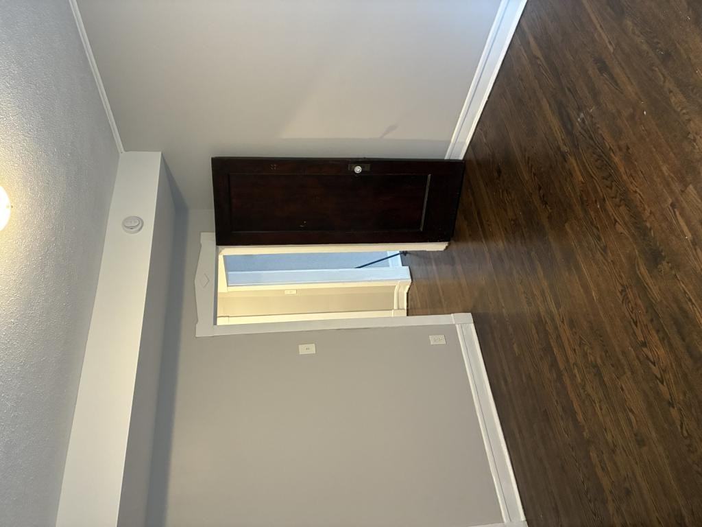 7525 S Phillips Ave - Photo 5 of 19