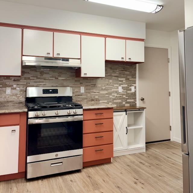 709 Cypress Dr - Photo 4 of 25
