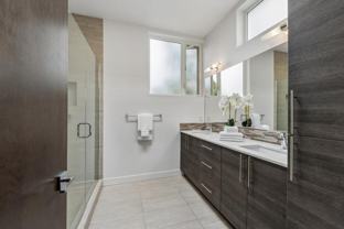 3920 1st Ave Ne - Photo 1 of 1