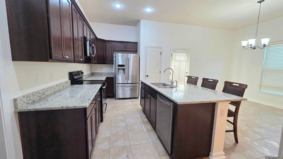 14547 Stone Gate Dr - Photo 5 of 23