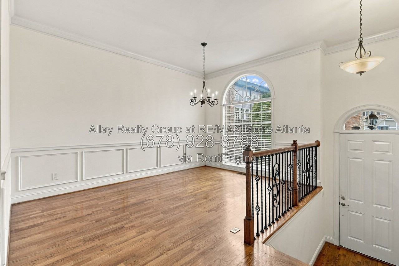 2673 Rivers Edge Dr Ne - Photo 2 of 29