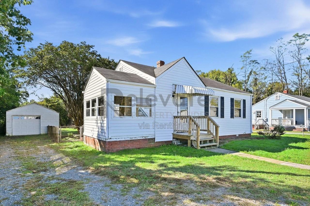 2409 Hungary Rd - Photo 2 of 32