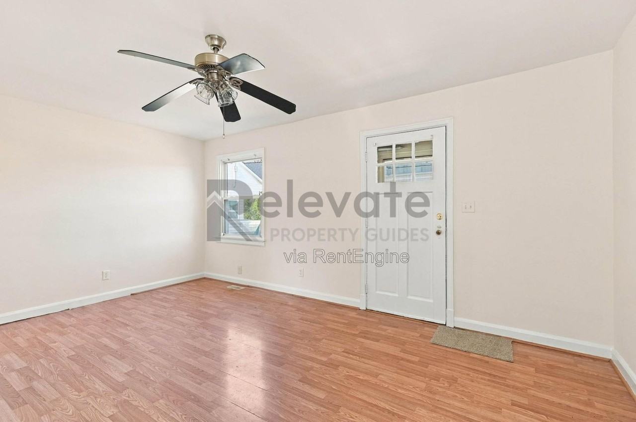 2409 Hungary Rd - Photo 5 of 32