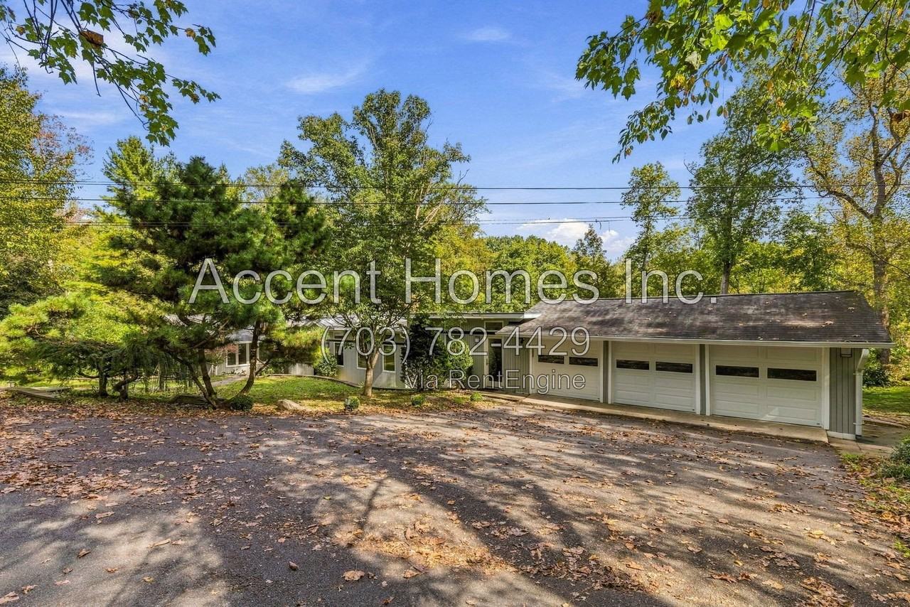 9713 Mill Run Dr - Photo 4 of 50