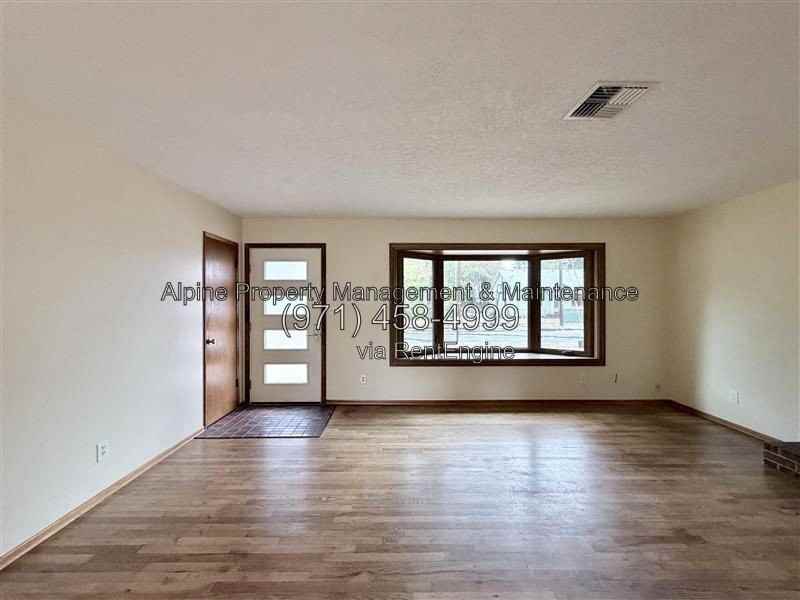 3917 Se 99th Ave - Photo 4 of 27