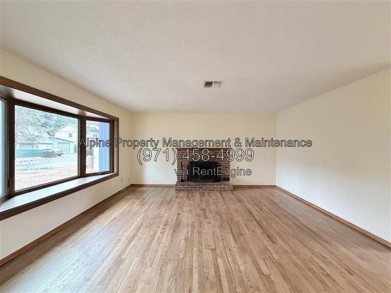 3917 Se 99th Ave - Photo 5 of 27