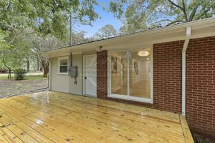 300 Simpson St - Photo 1 of 1