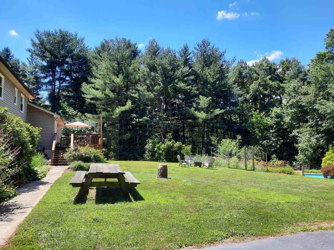 2115 Smoky Rd - Photo 2 of 35