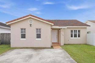 1739 Sw 138th Ave - Photo 1 of 1