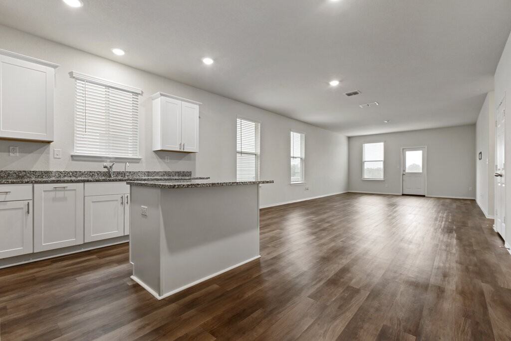 440 Lynwood Gold - Photo 5 of 27
