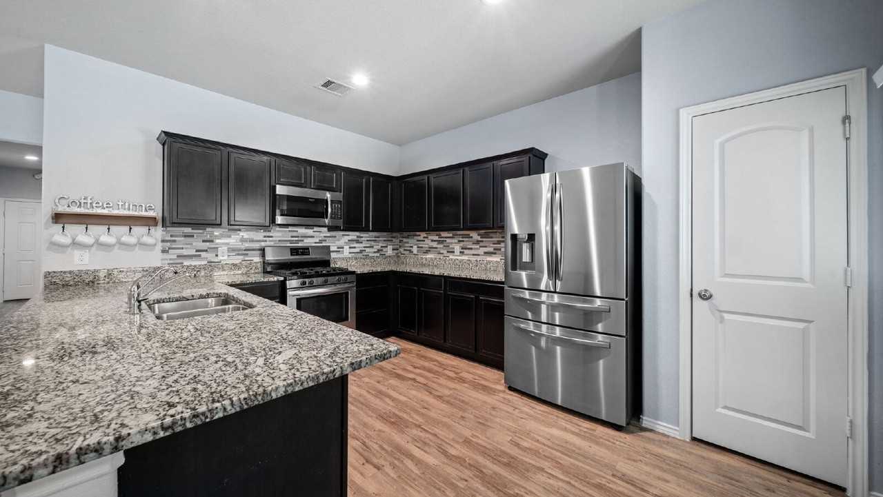 11502 Castle Nugent Ct - Photo 2 of 27