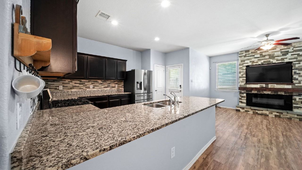 11502 Castle Nugent Ct - Photo 3 of 27