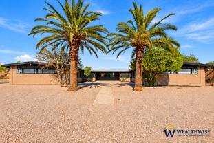 2880 N Edith Blvd - Photo 1 of 1