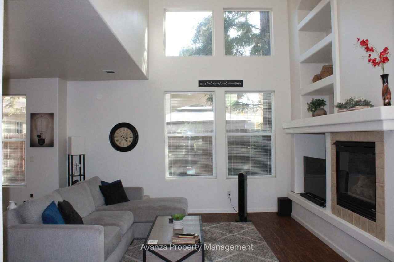 2310 Capri - Photo 5 of 24