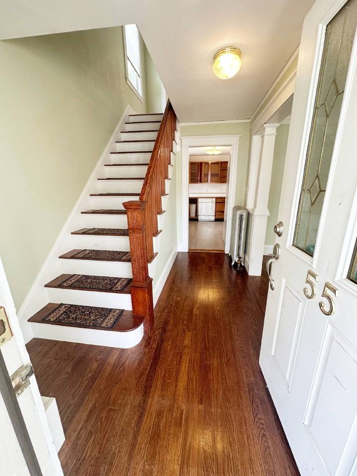 55 Dearborn St - Photo 3 of 31