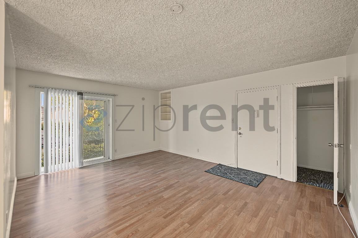 1934 S Holt Ave #5 - Photo 7 of 14