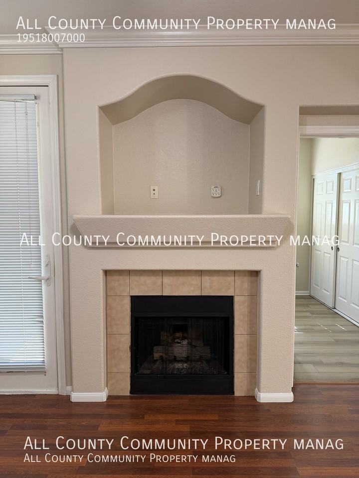 24652 Ambervalley Ave #2 - Photo 6 of 30