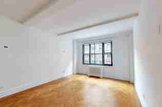 143 E 74th St #9R - Photo 1 of 1