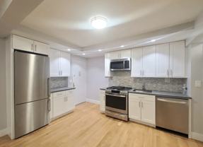 351 E 52nd St #11P - Photo 1 of 1