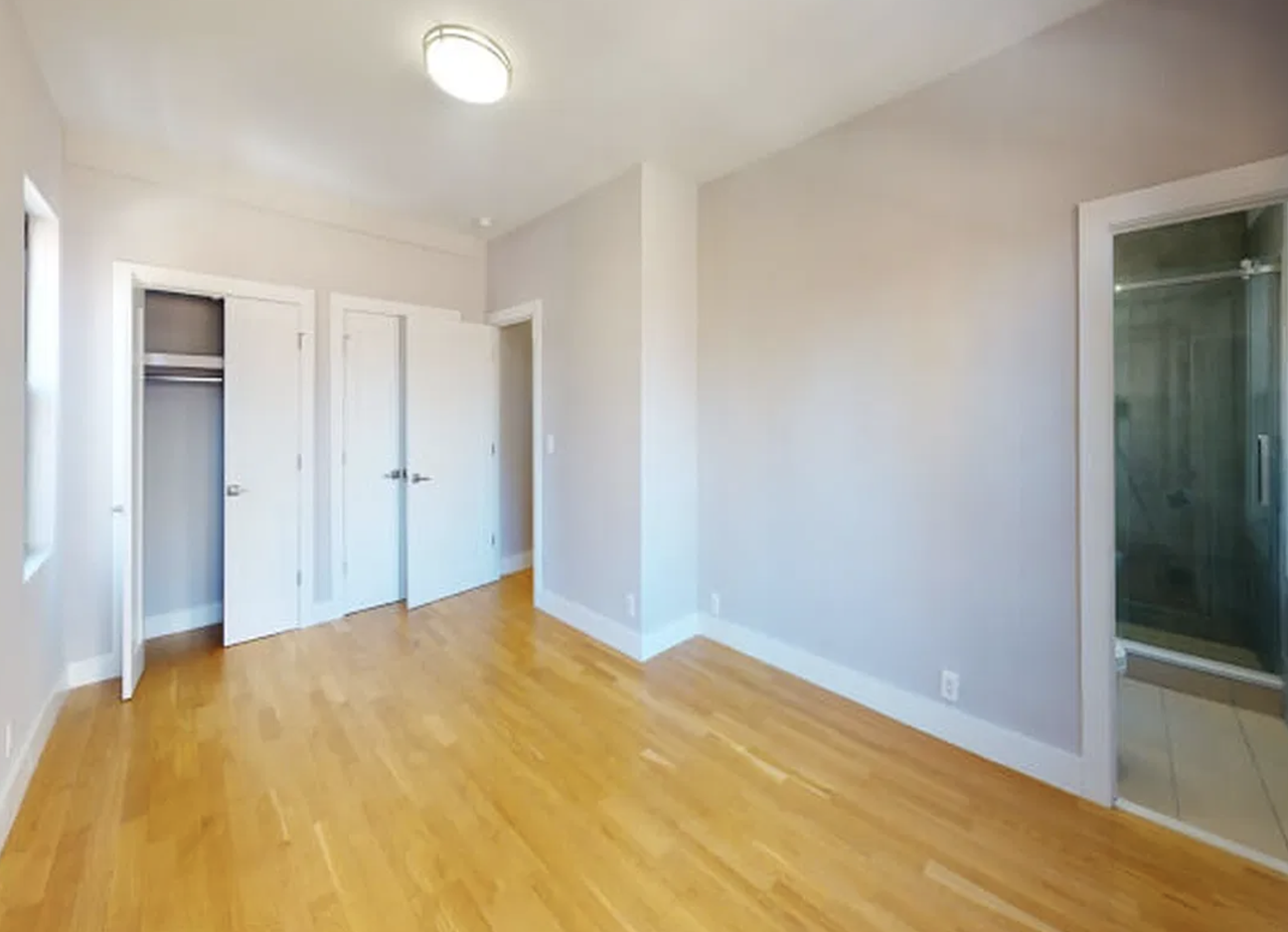 303 E 47th St #7P - Photo 5 of 6