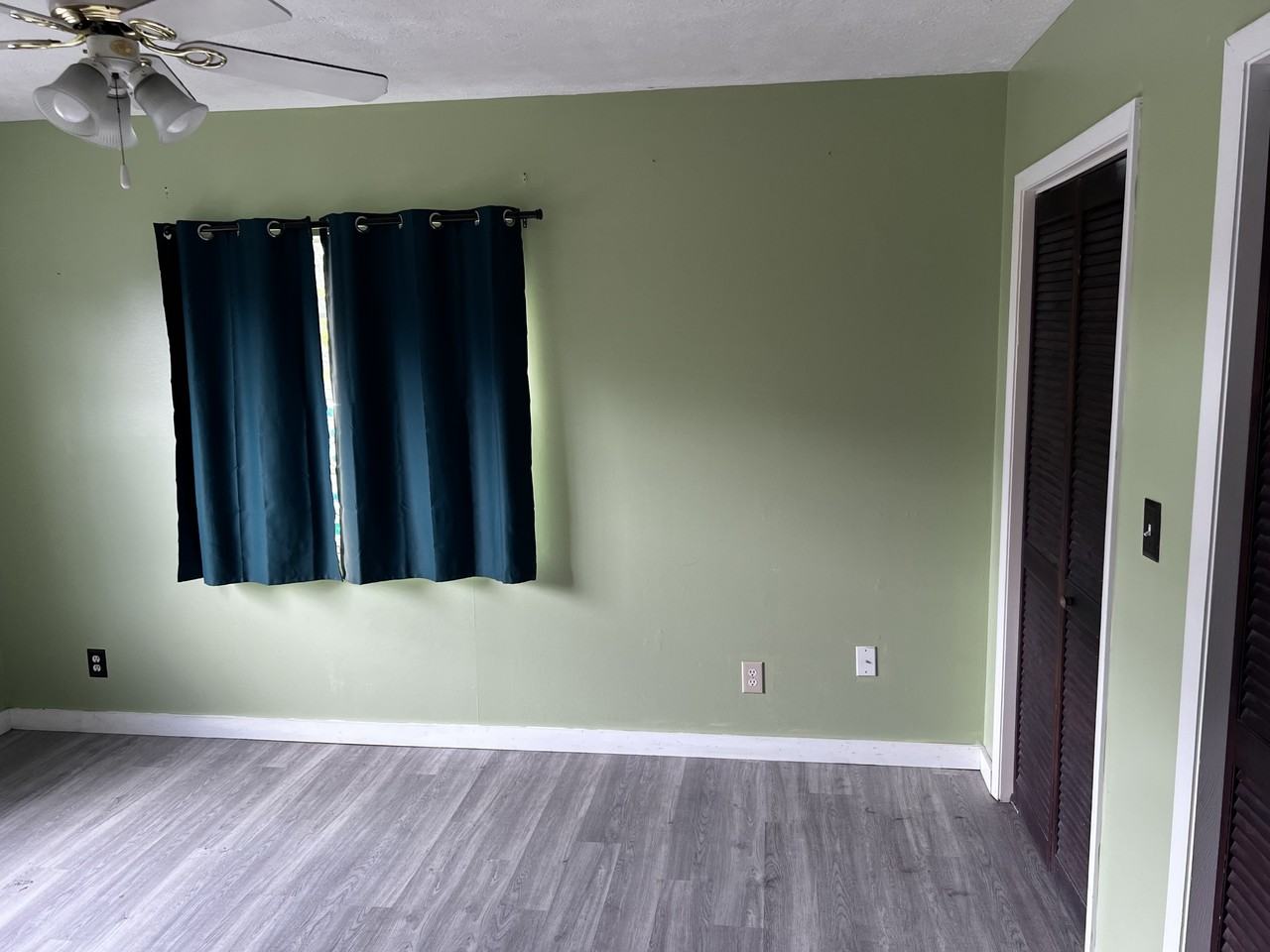 Main 228 Hawthorne Rd #1 - Photo 3 of 7