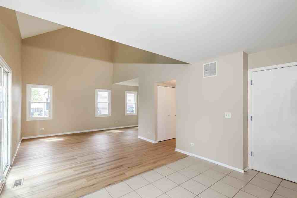 135 Brookwood Ln E #NA - Photo 2 of 13