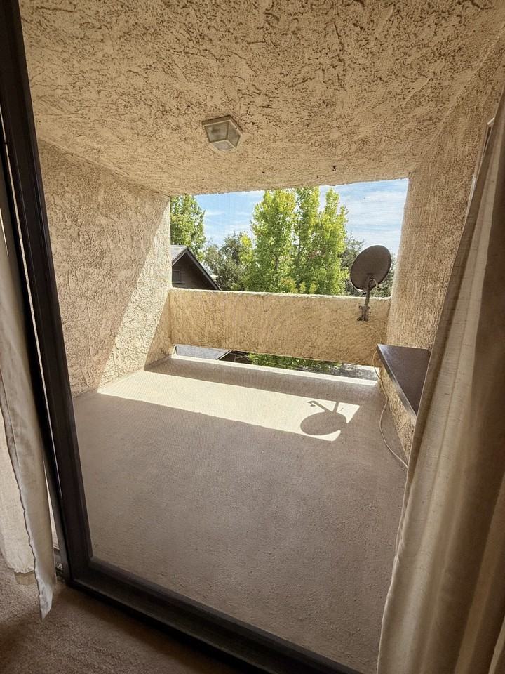 65 N Allen Ave #216 - Photo 5 of 12