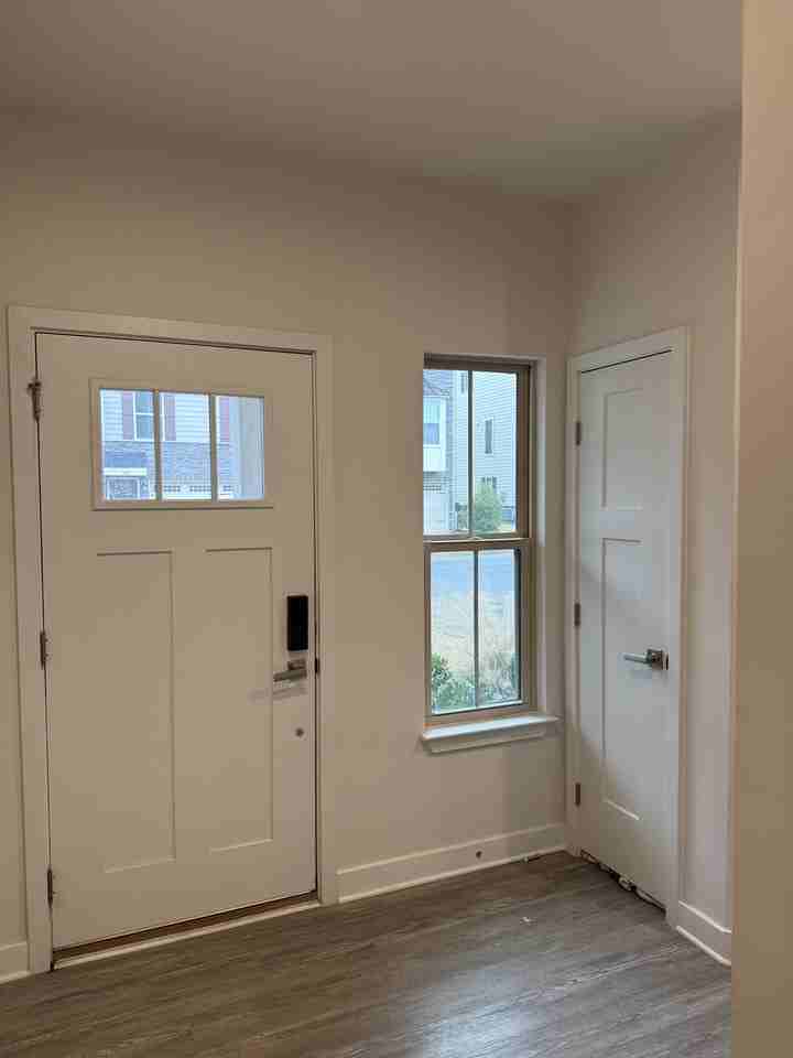 140 Eagle Wood Dr - Photo 3 of 19