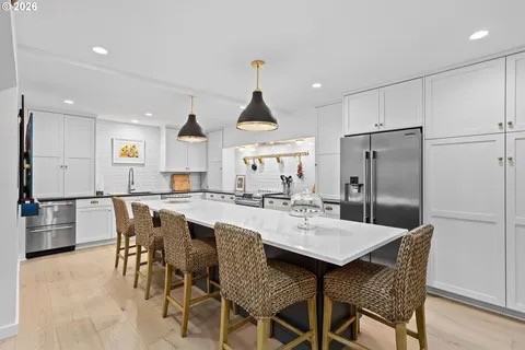 16250 Pacific Hwy #69 - Photo 3 of 24