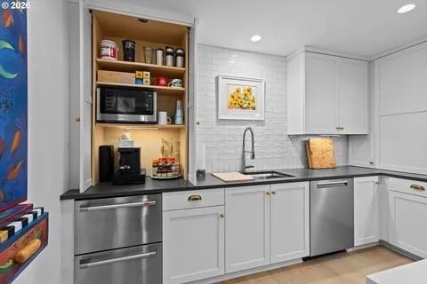 16250 Pacific Hwy #69 - Photo 4 of 24