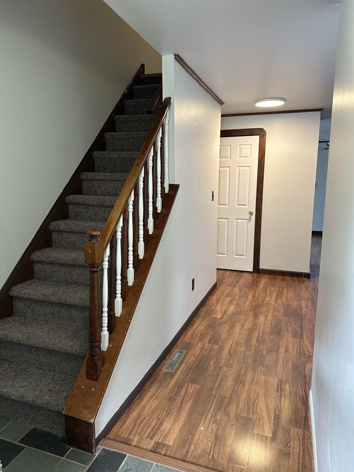 10 Bradley Dr #NA - Photo 3 of 32