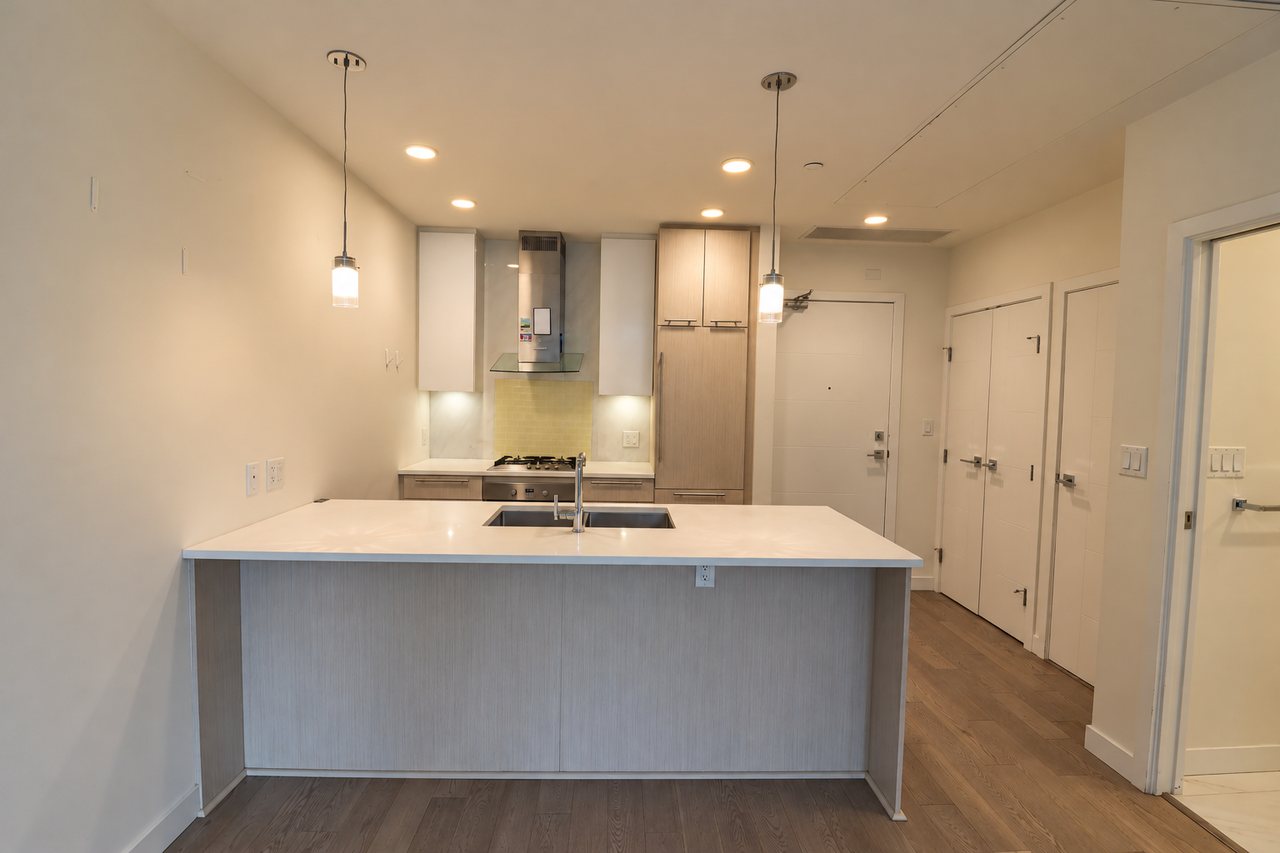 4963 Cambie Street #102 - Photo 6 of 21