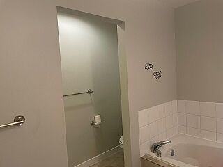 2027 17 Ave Nw - Photo 7 of 17