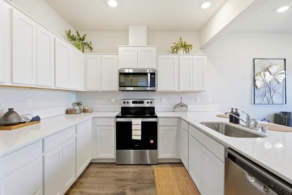 2643 Ne 116th Pl #NA - Photo 5 of 7