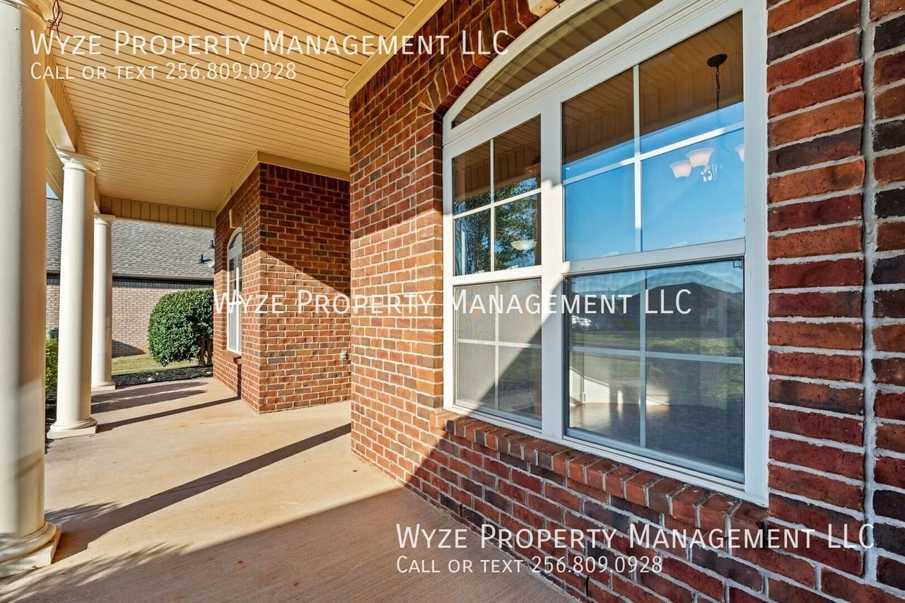 113 Hardiman Place Ln - Photo 4 of 50