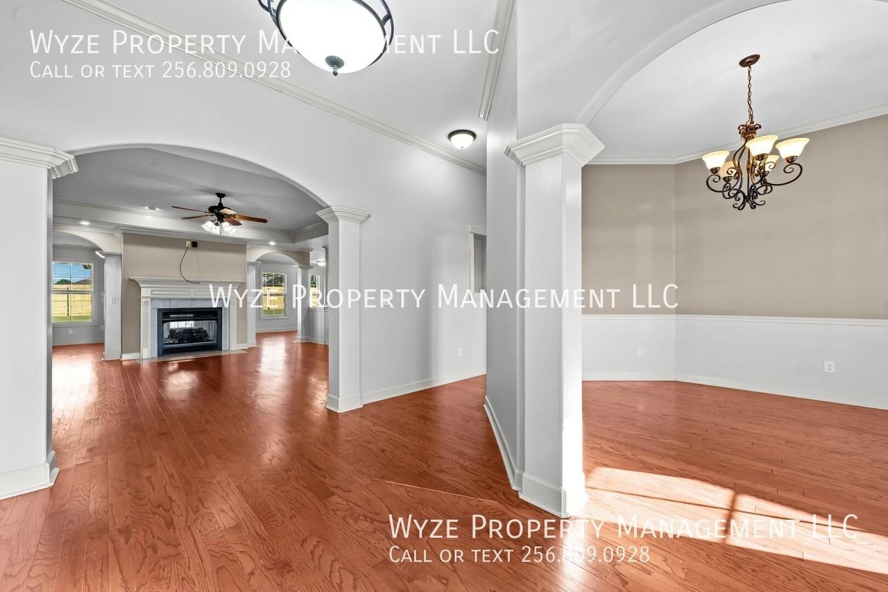 113 Hardiman Place Ln - Photo 5 of 50