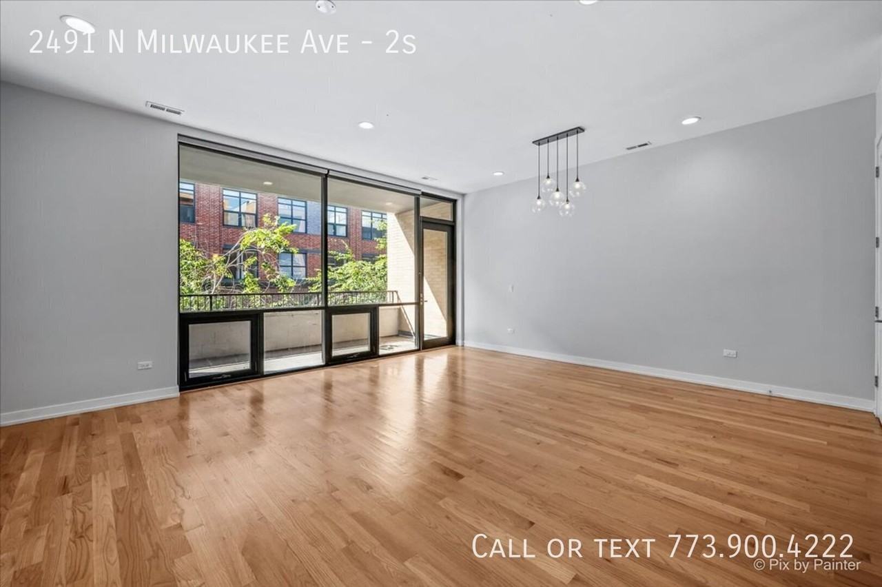 2491 N Milwaukee Ave #2S - Photo 7 of 32
