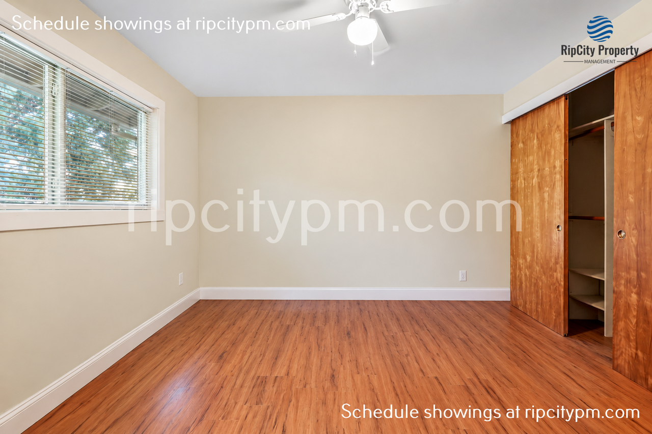11430 Sw 121st Ave - Photo 6 of 26