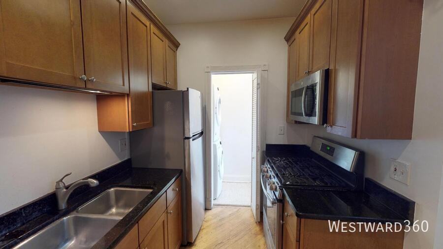 5327 S Harper Ave #1 - Photo 7 of 18