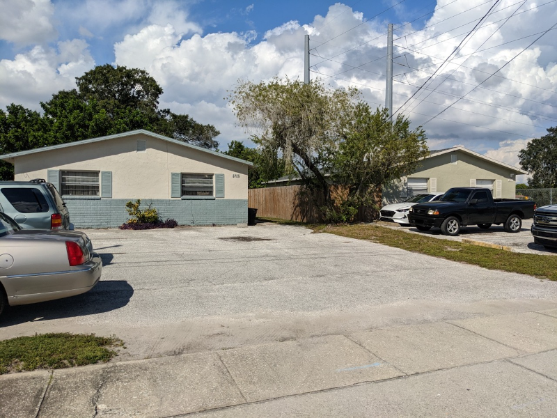 3725 66th Ave N #B - Photo 4 of 22
