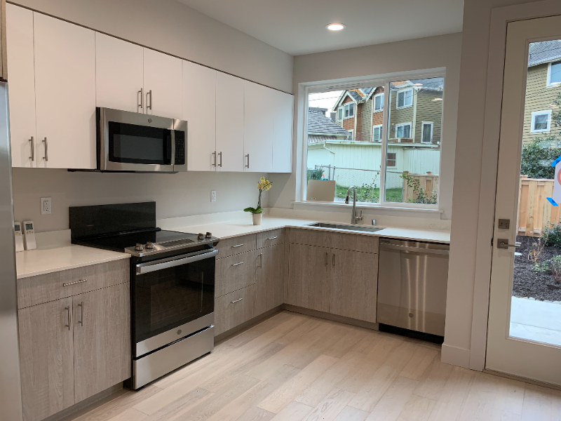 10162 Holman Rd Nw #A - Photo 4 of 18