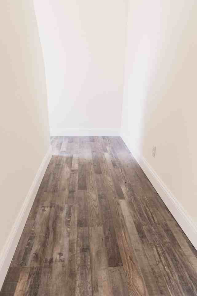 3021 N 3Rd N Street - Photo 3 of 16
