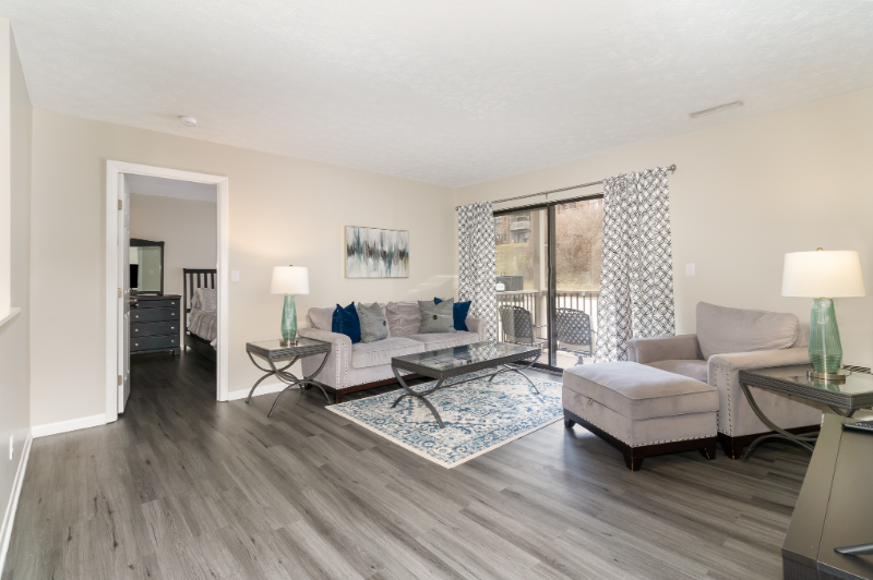 28 Woodland Hills Dr