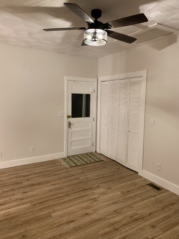900 Kingshighway St - Photo 6 of 12