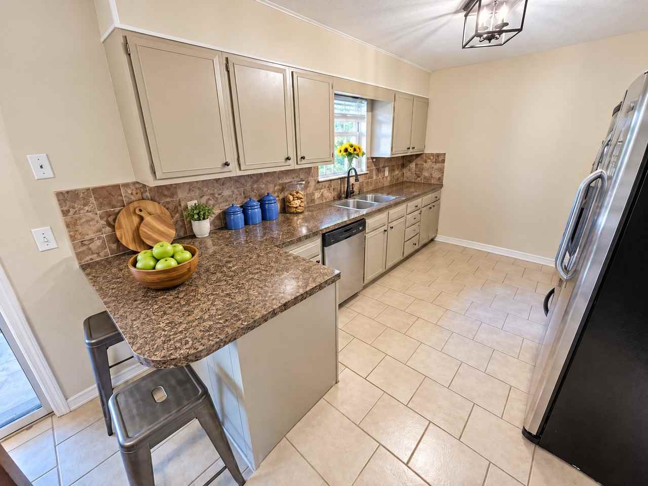628 628/630 S 21St St #628 - Photo 4 of 17