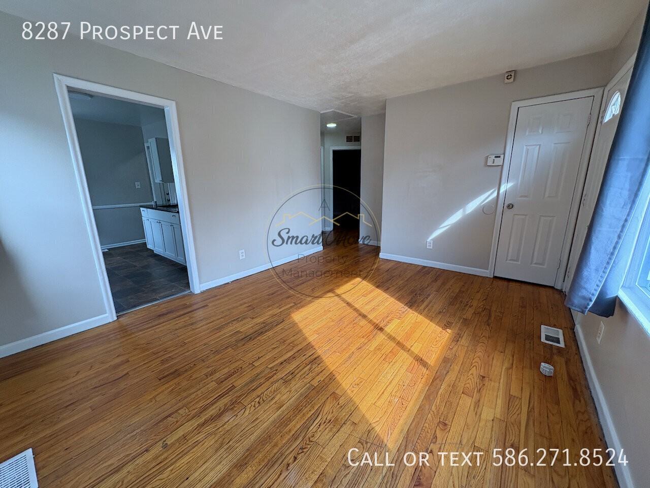 8287 Prospect Ave - Photo 4 of 15