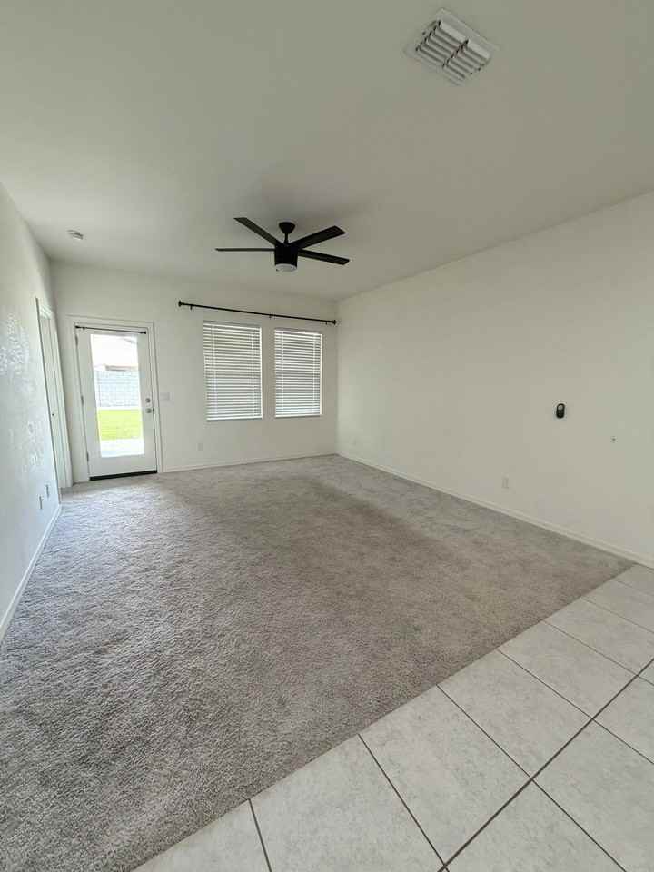 1937 E Driftwood Dr - Photo 6 of 20